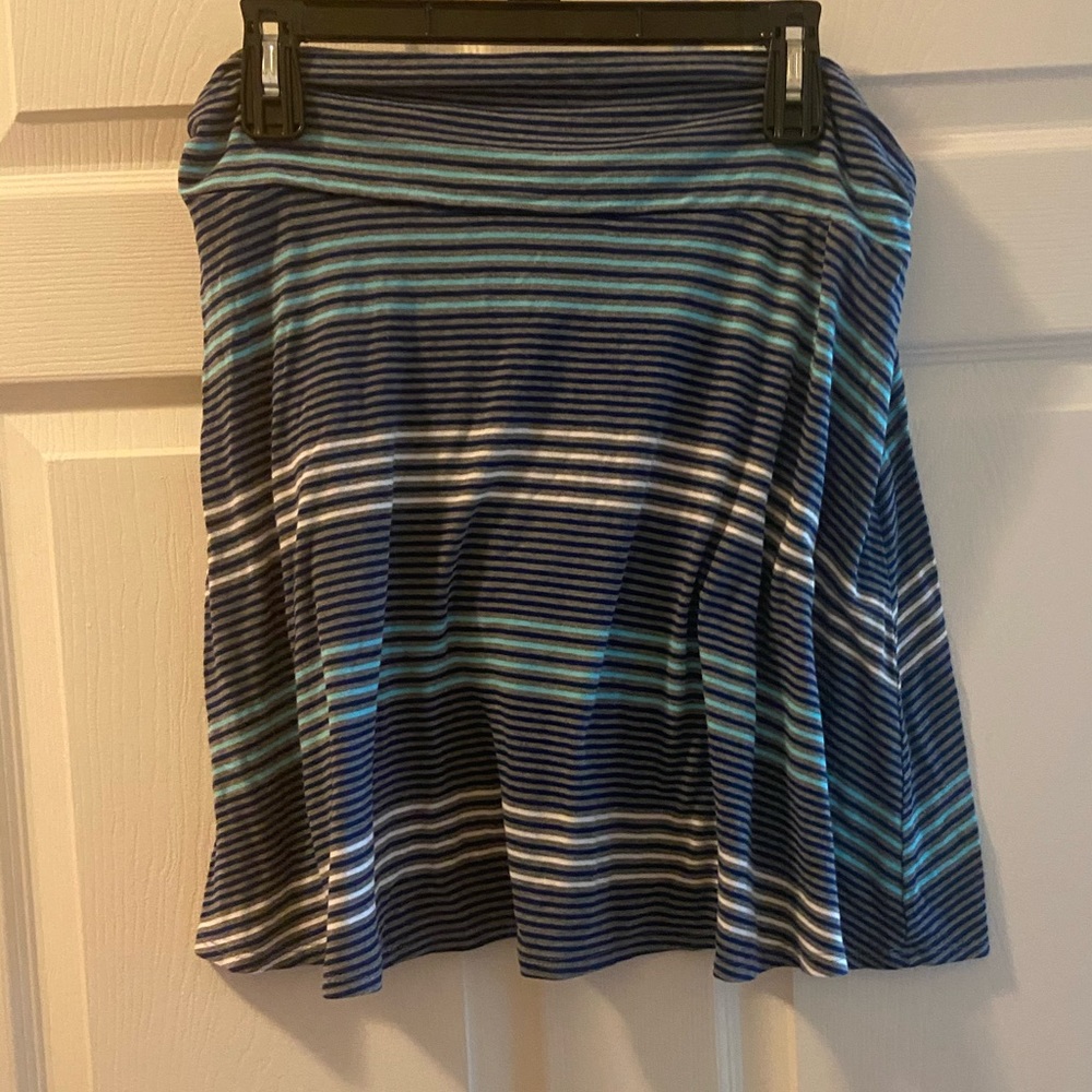 Women’s Merona stretchy skirt